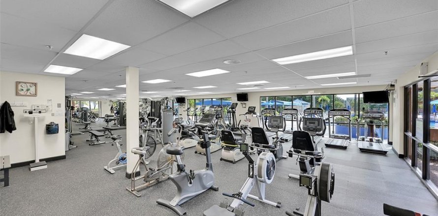 Condominio en Sunrise, Florida, 2 dormitorios  № 1027026