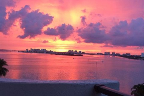 Condominio en venta en Clearwater, Florida, 2 dormitorios, 143.07 m2 № 1685254 - foto 8