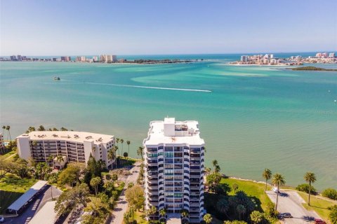 Condominio en venta en Clearwater, Florida, 2 dormitorios, 143.07 m2 № 1685254 - foto 3
