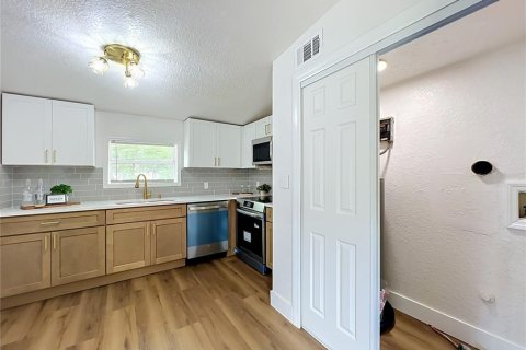 Купить виллу или дом в Орландо, Флорида 3 комнаты, 111.11м2, № 2207720 - фото 15