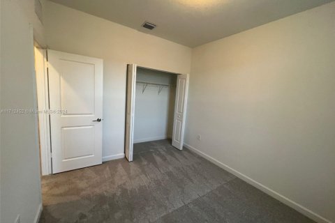 Townhouse in Miami, Florida 4 bedrooms, 169.83 sq.m. № 1963343 - photo 21