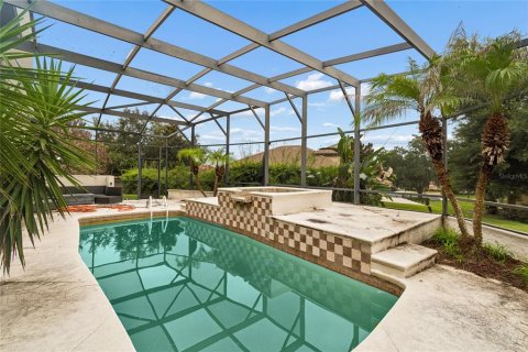 House in Clermont, Florida 5 bedrooms, 453.27 sq.m. № 2258464 - photo 26