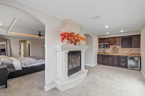 House in Clermont, Florida 5 bedrooms, 453.27 sq.m. № 2258464 - photo 15