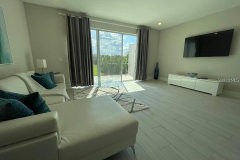 Adosado en alquiler en Four Corners, Florida, 3 dormitorios, 158.31 m2 № 1429152 - foto 9