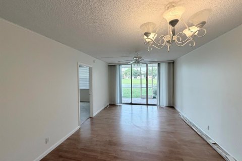 Copropriété à louer à Davie, Floride: 2 chambres, 90.12 m2 № 2087514 - photo 5
