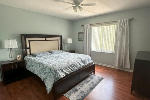 Villa ou maison à vendre à Coral Springs, Floride: 3 chambres, 176.42 m2 № 1898285 - photo 14