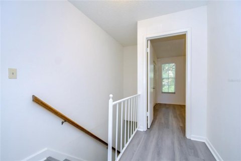 Touwnhouse à louer à Tampa, Floride: 2 chambres, 113.62 m2 № 2204678 - photo 24