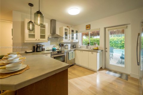 Casa en venta en Deerfield Beach, Florida, 2 dormitorios, 95.5 m2 № 1986066 - foto 18