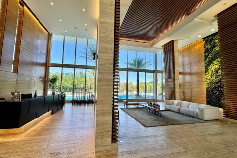 Condominio en venta en North Miami Beach, Florida, 3 dormitorios, 144.56 m2 № 2023004 - foto 3
