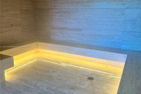 Condominio en venta en North Miami Beach, Florida, 3 dormitorios, 144.56 m2 № 2023004 - foto 28