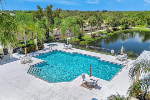Casa en venta en Bradenton, Florida, 2 dormitorios, 115.11 m2 № 1900730 - foto 6
