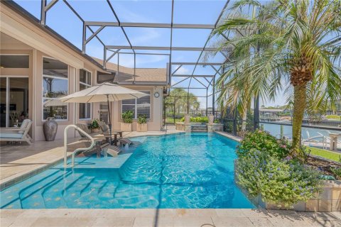 House in New Smyrna Beach, Florida 3 bedrooms, 244.52 sq.m. № 1733042 - photo 19
