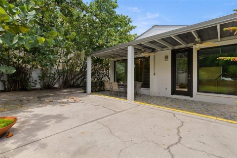 Villa ou maison à vendre à Tampa, Floride: 4 chambres, 168.15 m2 № 1818999 - photo 6