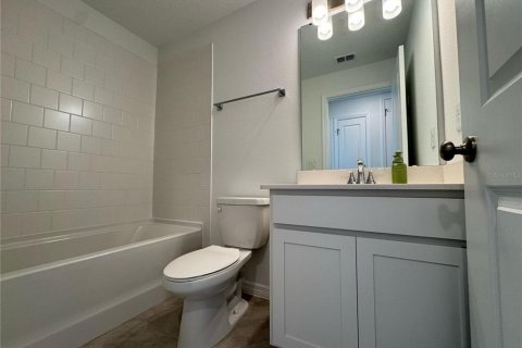 Adosado en venta en Winter Garden, Florida, 2 dormitorios, 119.29 m2 № 1636930 - foto 27