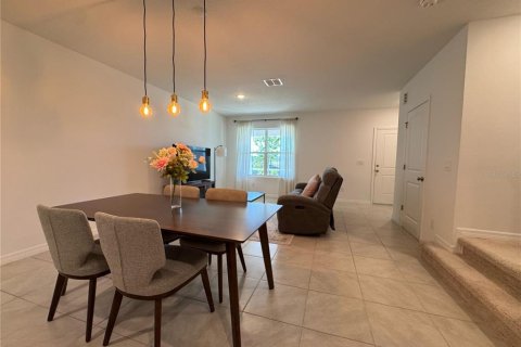 Adosado en venta en Winter Garden, Florida, 2 dormitorios, 119.29 m2 № 1636930 - foto 12