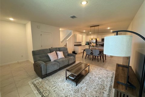 Adosado en venta en Winter Garden, Florida, 2 dormitorios, 119.29 m2 № 1636930 - foto 9