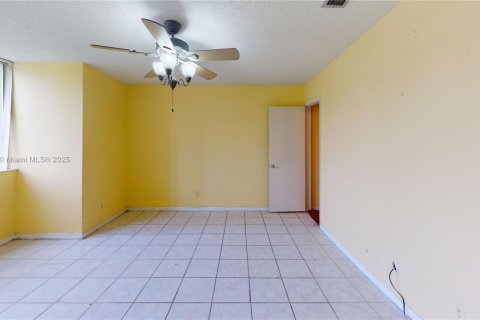 Touwnhouse à vendre à West Palm Beach, Floride: 2 chambres, 118.64 m2 № 1796364 - photo 13