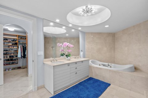 Condo in Fort Lauderdale, Florida, 2 bedrooms  № 2370096 - photo 16