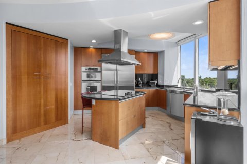 Condo in Fort Lauderdale, Florida, 2 bedrooms  № 2370096 - photo 9