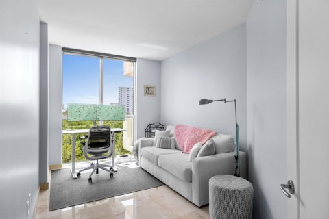 Condo in Fort Lauderdale, Florida, 2 bedrooms  № 2370096 - photo 23