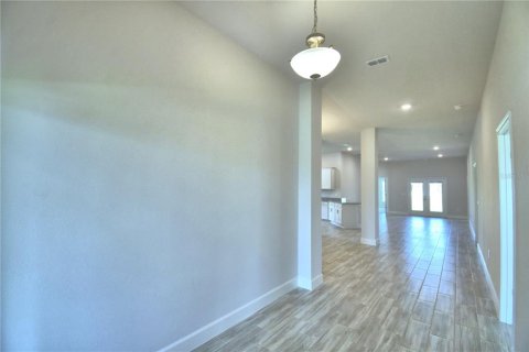 Villa ou maison à vendre à Auburndale, Floride: 4 chambres, 204.38 m2 № 2215228 - photo 4
