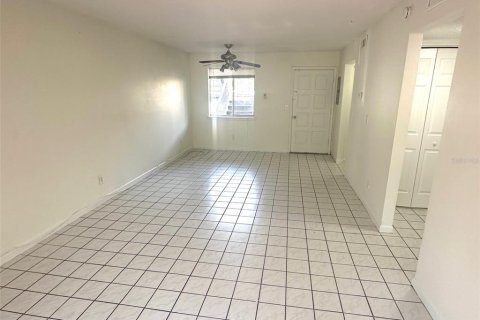 Condo in Tampa, Florida, 1 bedroom  № 1803177 - photo 4
