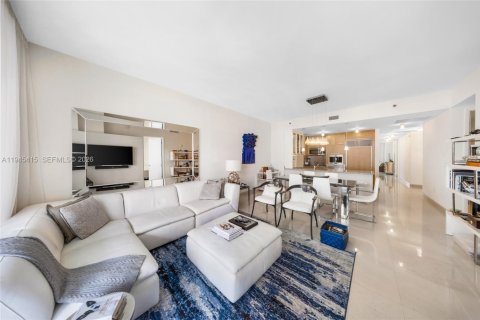 Condo in Sunny Isles Beach, Florida, 3 bedrooms  № 2001826 - photo 8