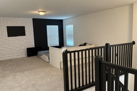 Casa en venta en Kissimmee, Florida, 4 dormitorios, 318.1 m2 № 1908361 - foto 9