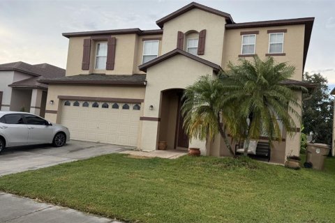 Casa en venta en Kissimmee, Florida, 4 dormitorios, 318.1 m2 № 1908361 - foto 1