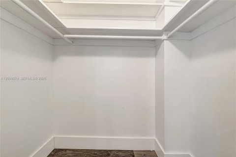 Condominio en venta en Hollywood, Florida, 2 dormitorios, 92.16 m2 № 2071118 - foto 23