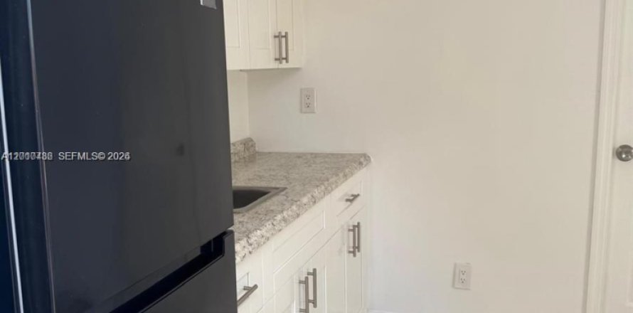 Apartamento en Miami Gardens, Florida 1 dormitorio, 133.78 m2 № 2076634