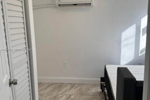 Apartamento en alquiler en Miami Gardens, Florida, 1 dormitorio, 133.78 m2 № 2076634 - foto 7