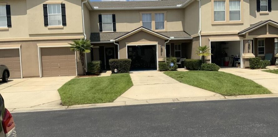 Casa en Fleming Island, Florida 2 dormitorios, 120.4 m2 № 772324
