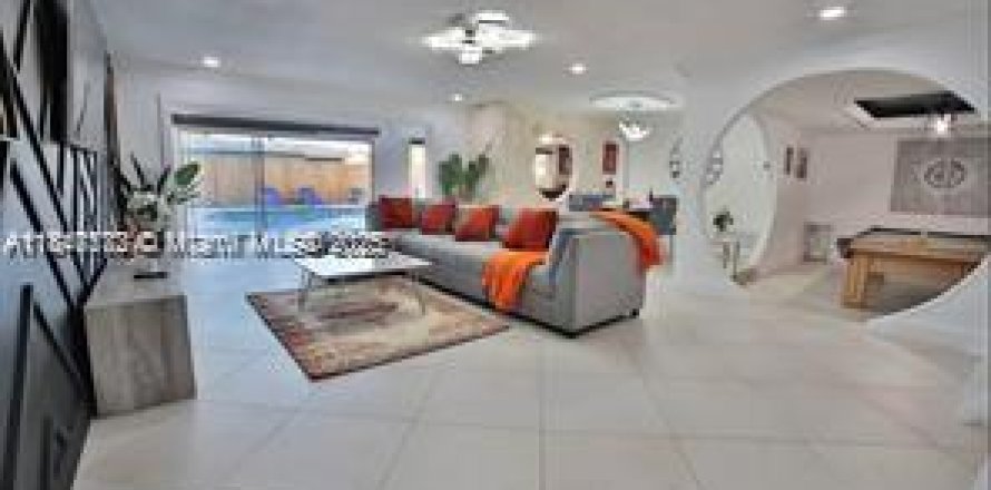 Casa en Sunrise, Florida 3 dormitorios, 182.09 m2 № 1848323