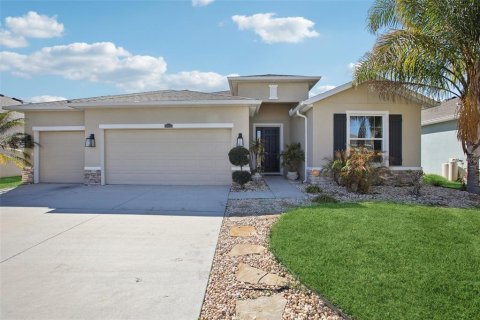 House in San Antonio, Florida 4 bedrooms, 234.86 sq.m. № 2288085 - photo 5