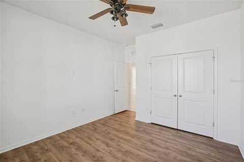 House in San Antonio, Florida 4 bedrooms, 234.86 sq.m. № 2288085 - photo 24