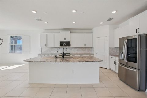 House in San Antonio, Florida 4 bedrooms, 234.86 sq.m. № 2288085 - photo 19