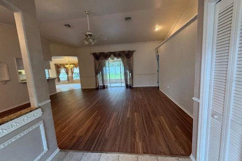 Casa en alquiler en Spring Hill, Florida, 3 dormitorios, 168.06 m2 № 1796550 - foto 6