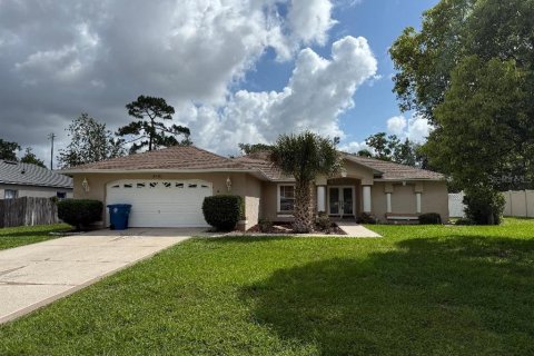 Casa en alquiler en Spring Hill, Florida, 3 dormitorios, 168.06 m2 № 1796550 - foto 2