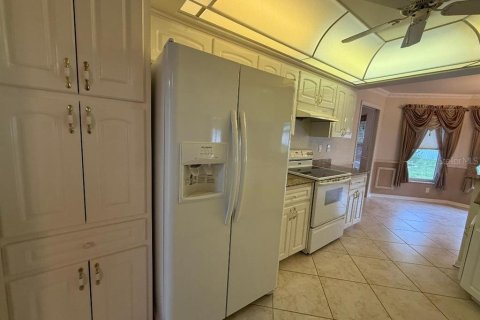 Casa en alquiler en Spring Hill, Florida, 3 dormitorios, 168.06 m2 № 1796550 - foto 22