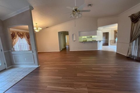 Casa en alquiler en Spring Hill, Florida, 3 dormitorios, 168.06 m2 № 1796550 - foto 8