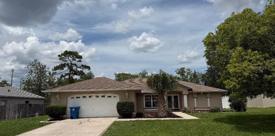 Casa en Spring Hill, Florida 3 dormitorios, 168.06 m2 № 1796550