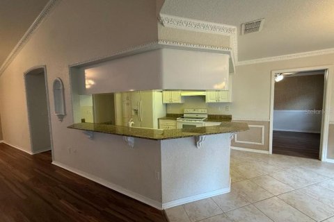 Casa en alquiler en Spring Hill, Florida, 3 dormitorios, 168.06 m2 № 1796550 - foto 14