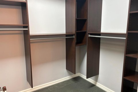 Condo in Tamarac, Florida, 2 bedrooms  № 2185210 - photo 17