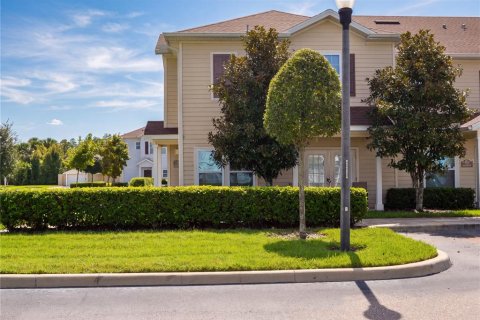 Touwnhouse à vendre à Kissimmee, Floride: 4 chambres, 157.38 m2 № 2416513 - photo 26