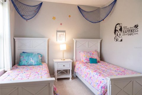 Touwnhouse à vendre à Kissimmee, Floride: 4 chambres, 157.38 m2 № 2416513 - photo 10