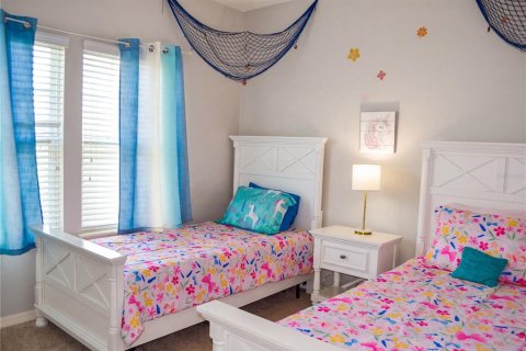 Touwnhouse à vendre à Kissimmee, Floride: 4 chambres, 157.38 m2 № 2416513 - photo 9