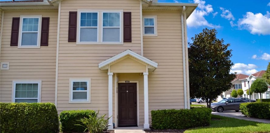 Touwnhouse à Kissimmee, Floride 4 chambres, 157.38 m2 № 2416513