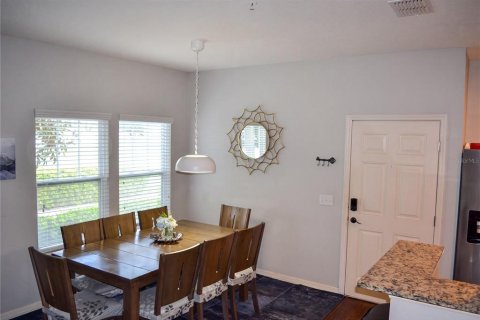 Touwnhouse à vendre à Kissimmee, Floride: 4 chambres, 157.38 m2 № 2416513 - photo 23