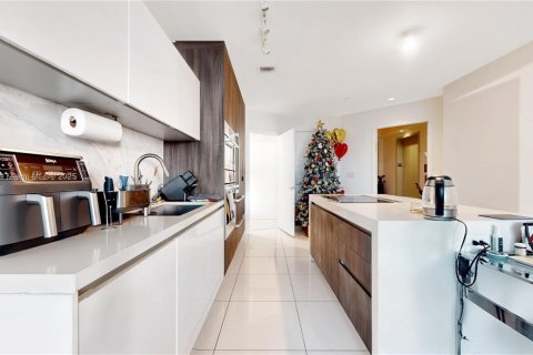 Купить кондоминиум в Майами, Флорида 3 спальни, 139.17м2, № 1975534 - фото 7